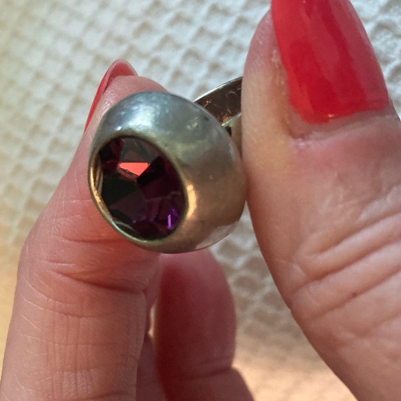 Big Metal London purple stone Ring - Picture 6 of 10